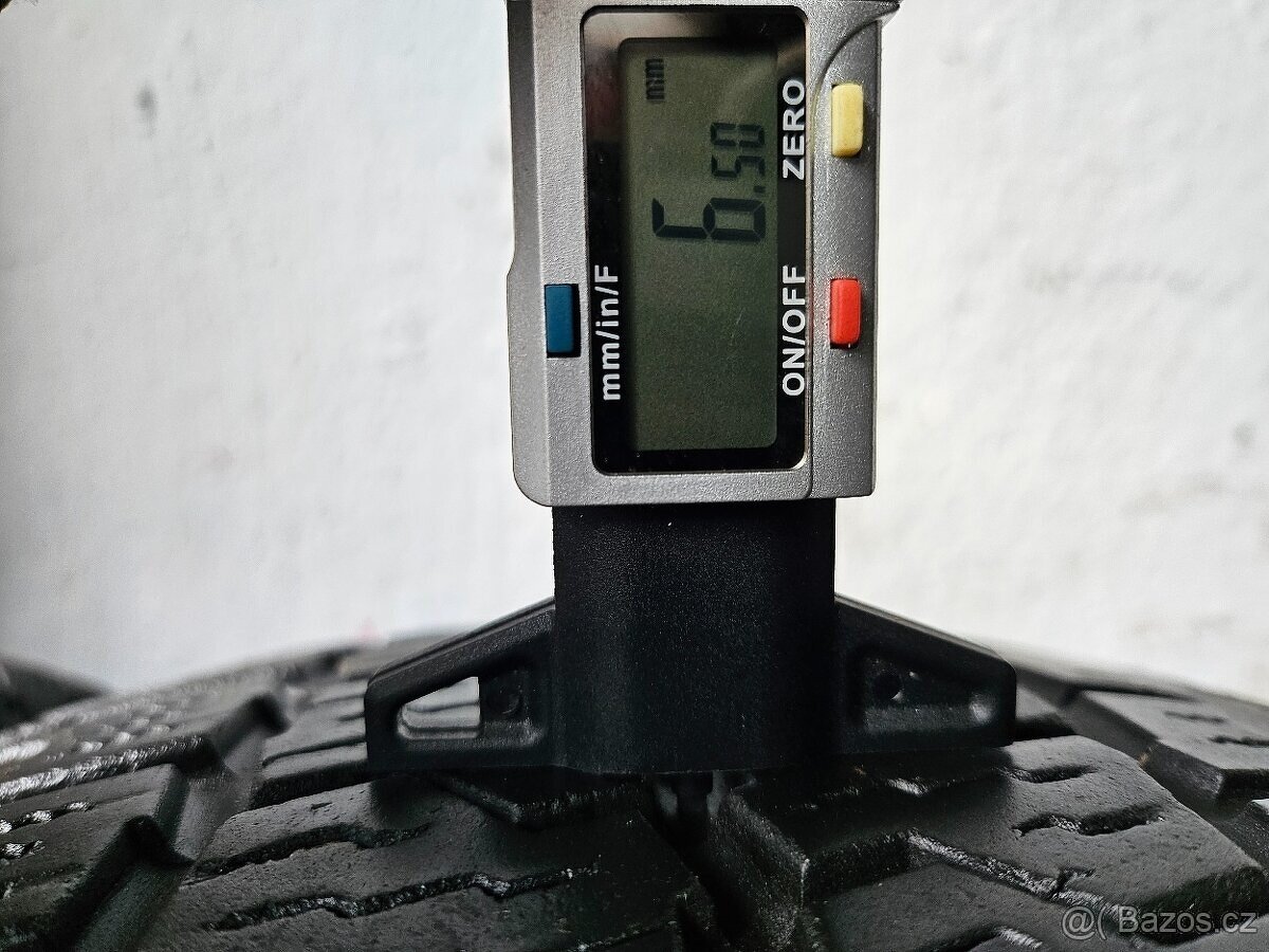 Pár celoročních pneu Continental VancoFourSeas 2 235/65 R16C - 4