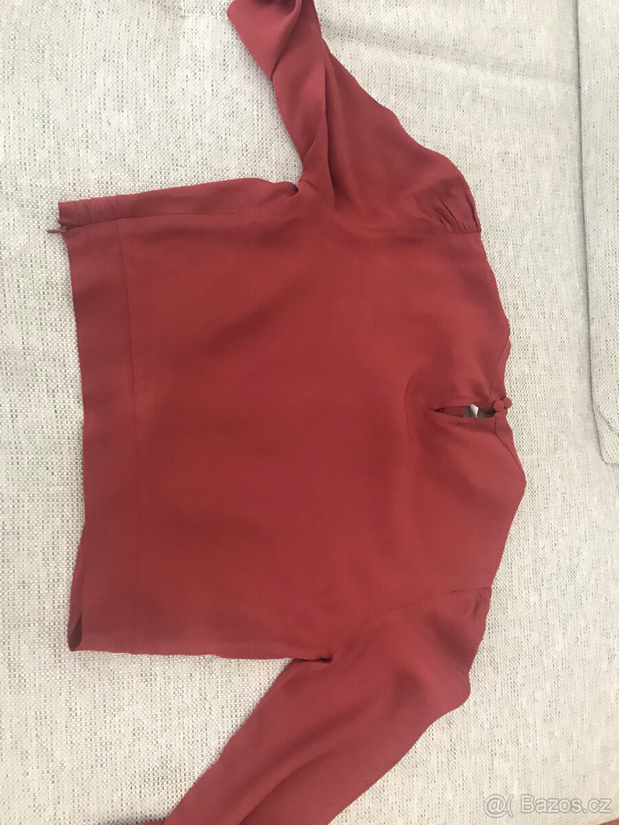 Nová Dívčí splývavá halenka s uzlem, z. Mango, v.S - 4