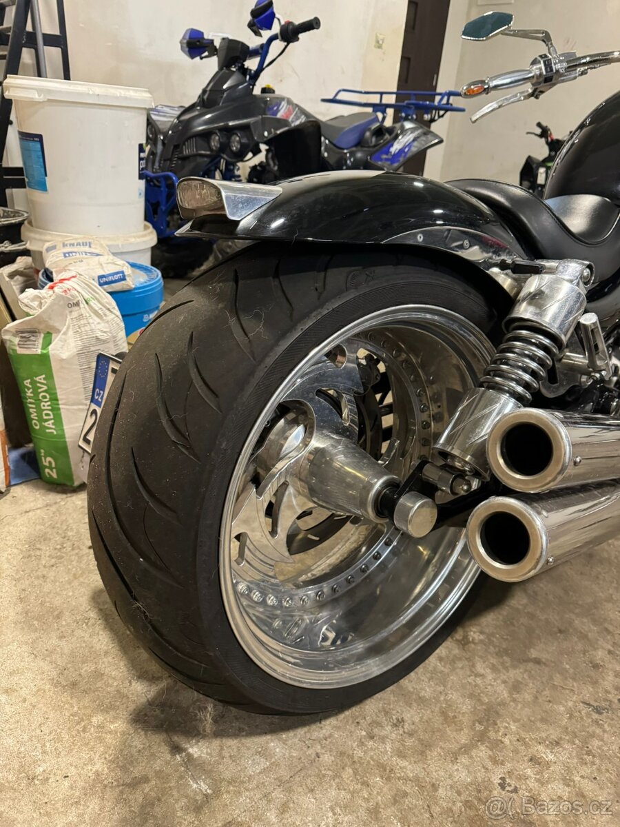 Suzuki intruder 1400 - 4