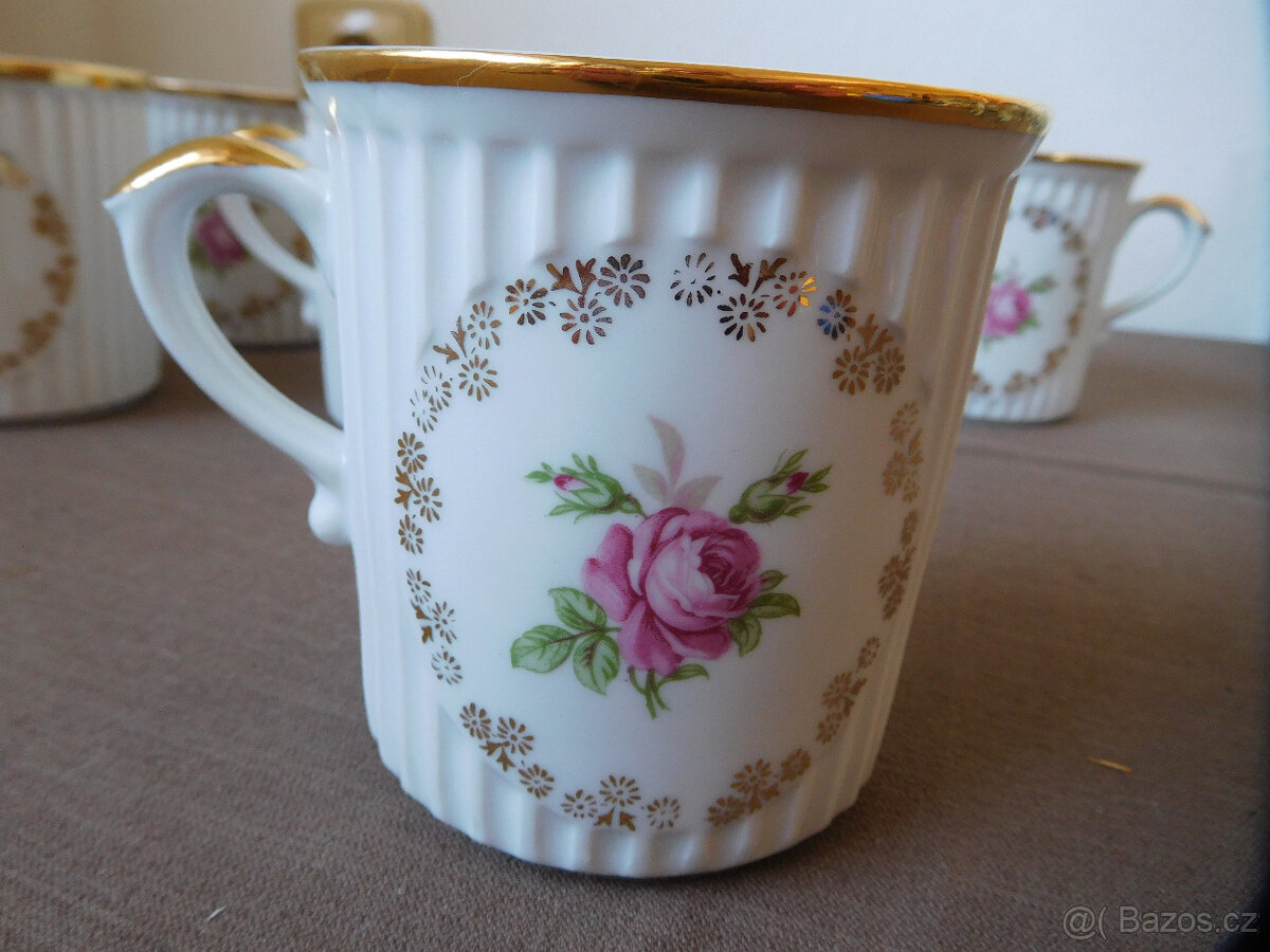 RETRO HRNKY - RŮŽIČKY - 4