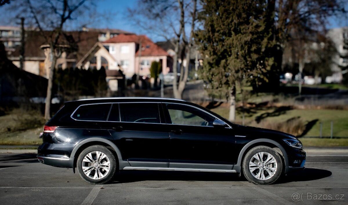 Volkswagen Passat Variant 2.0 TDI SCR 140kW 4 Motion - 4