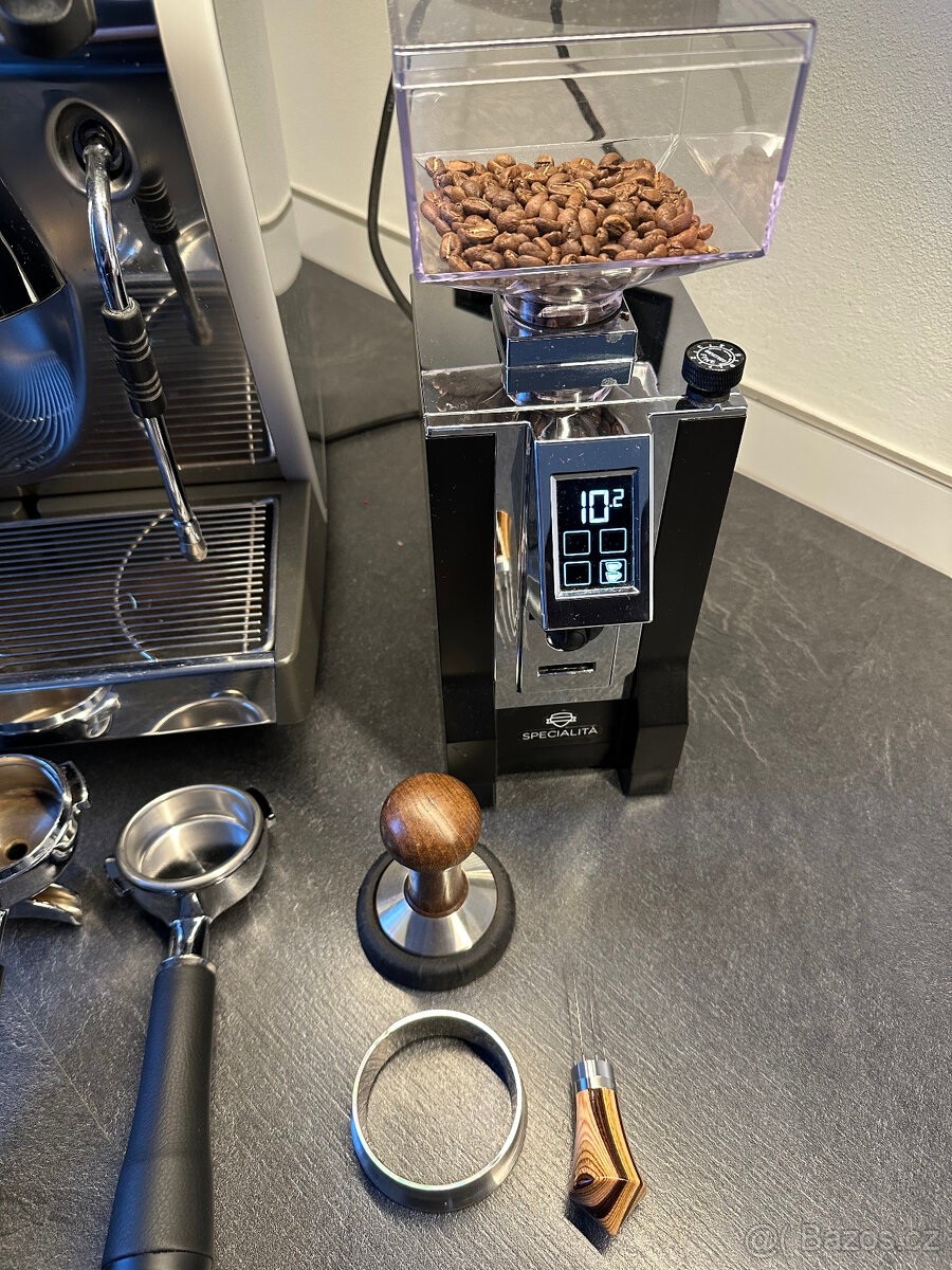 kávovar Nuova Simonelli Musica LUX - 4