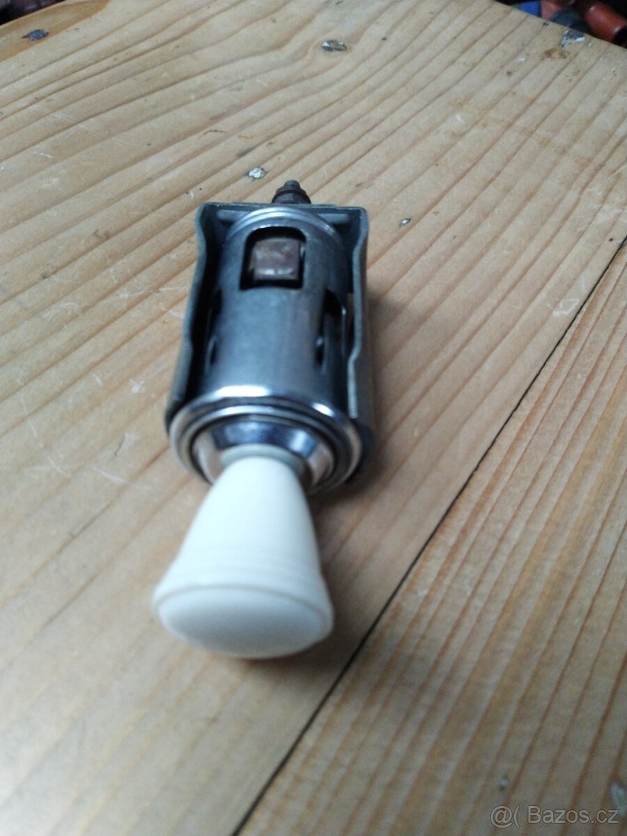 Prodám zapalovač do VW brouk i T1 - 4