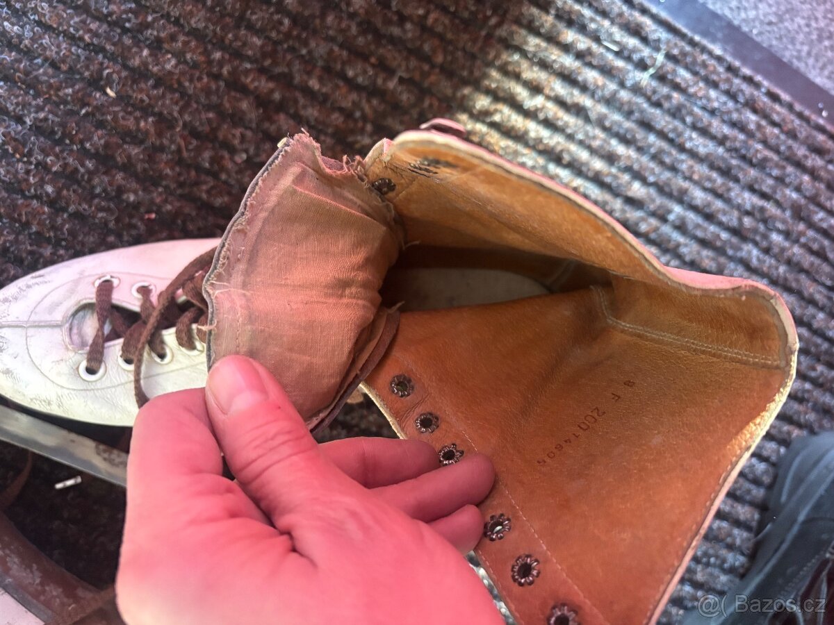 Damske kozene brusle vel.41 - 4