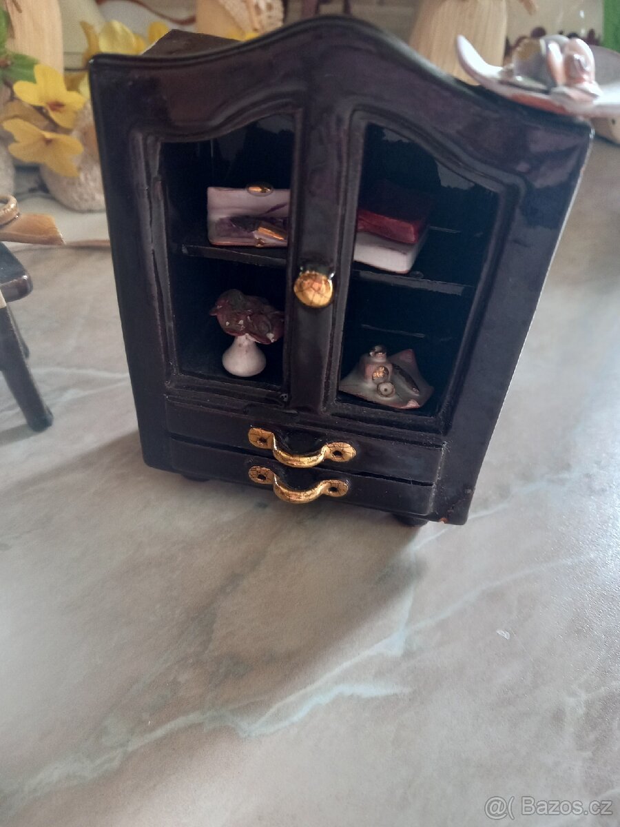 Keramicka dekorace mini nábytek - 4