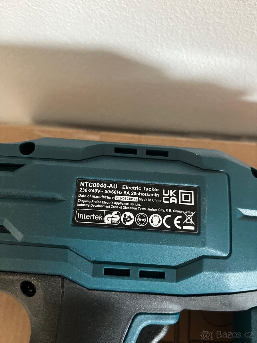 Elektrická sponkovačka / hřebíkovačka Neu Master - 4