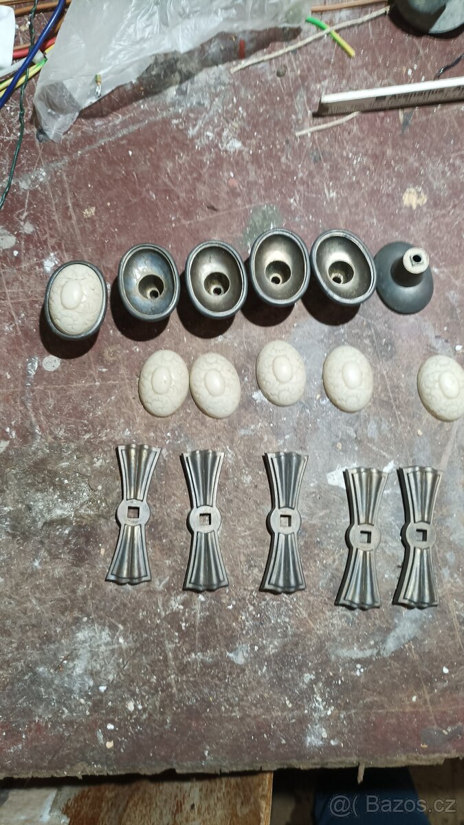 Kování na skříňky. - 4