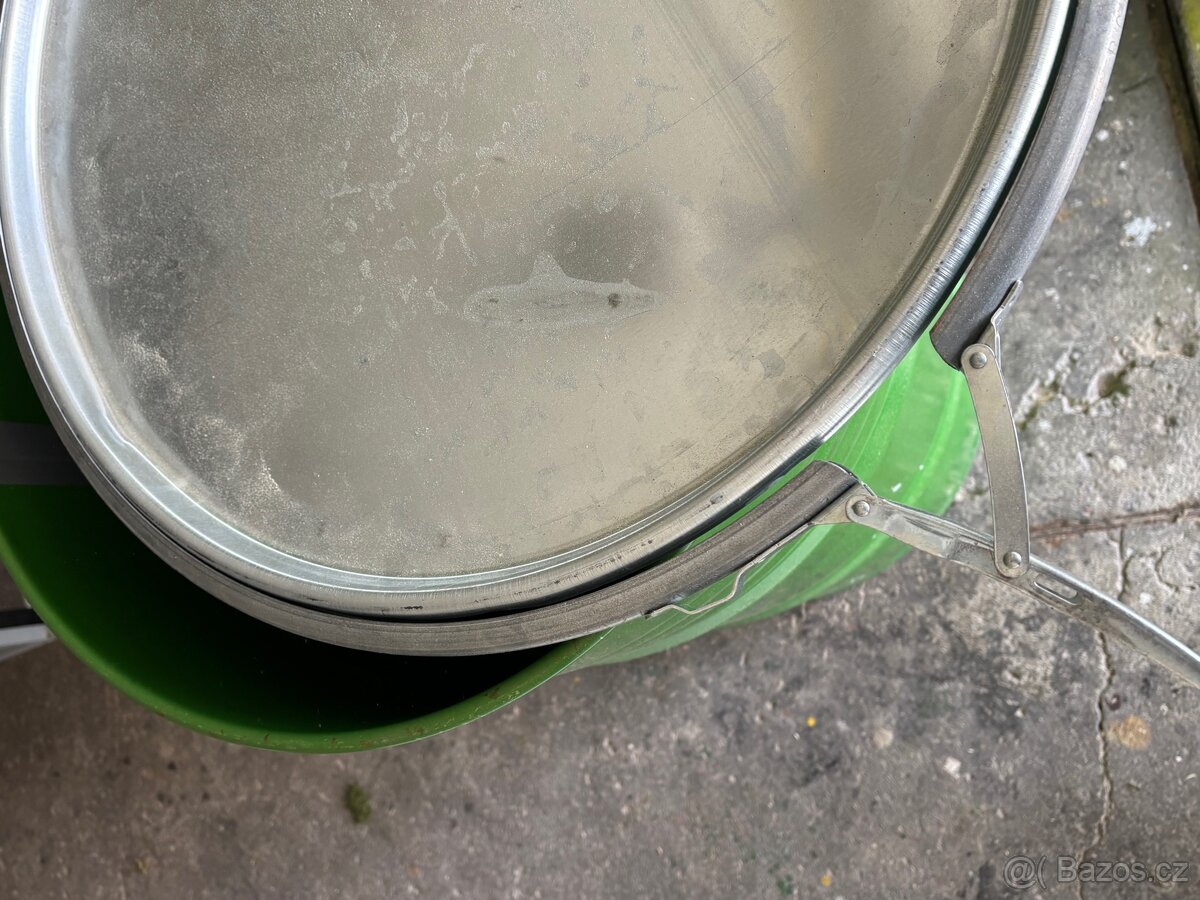 Sudy 200l - 4