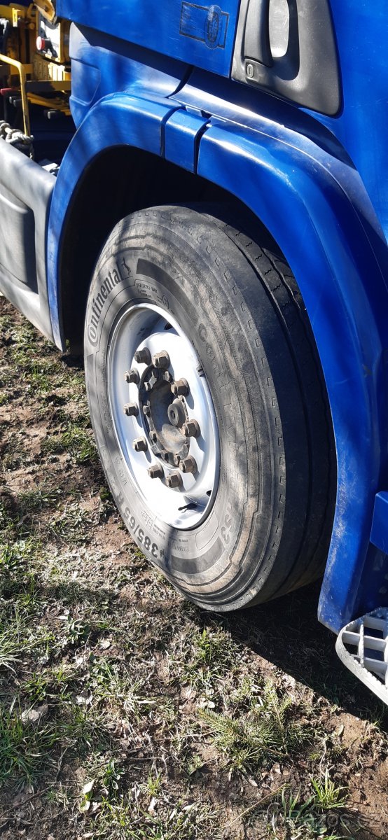 Scania s hydraulickou rukou - 4
