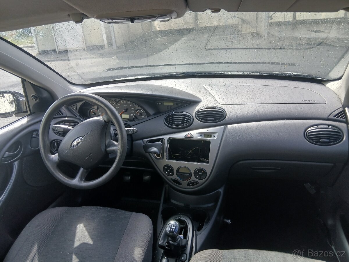 Ford Focus Mk1 1.6.16v - 4