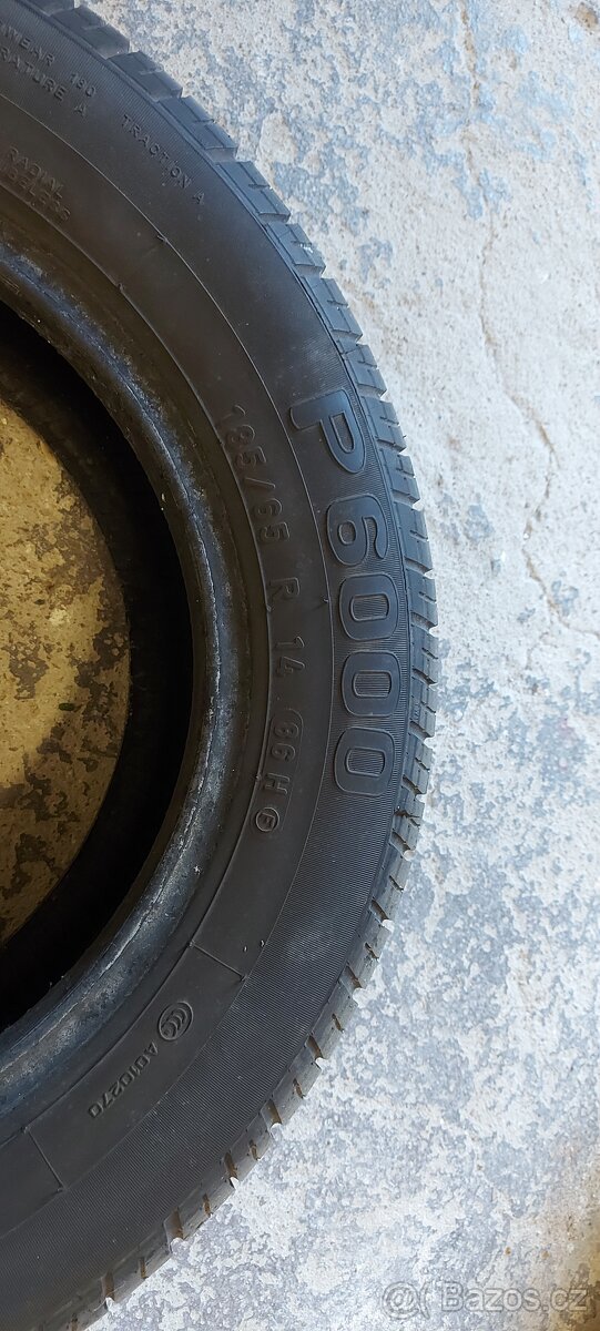 Pirelli 185/65/14 - 4