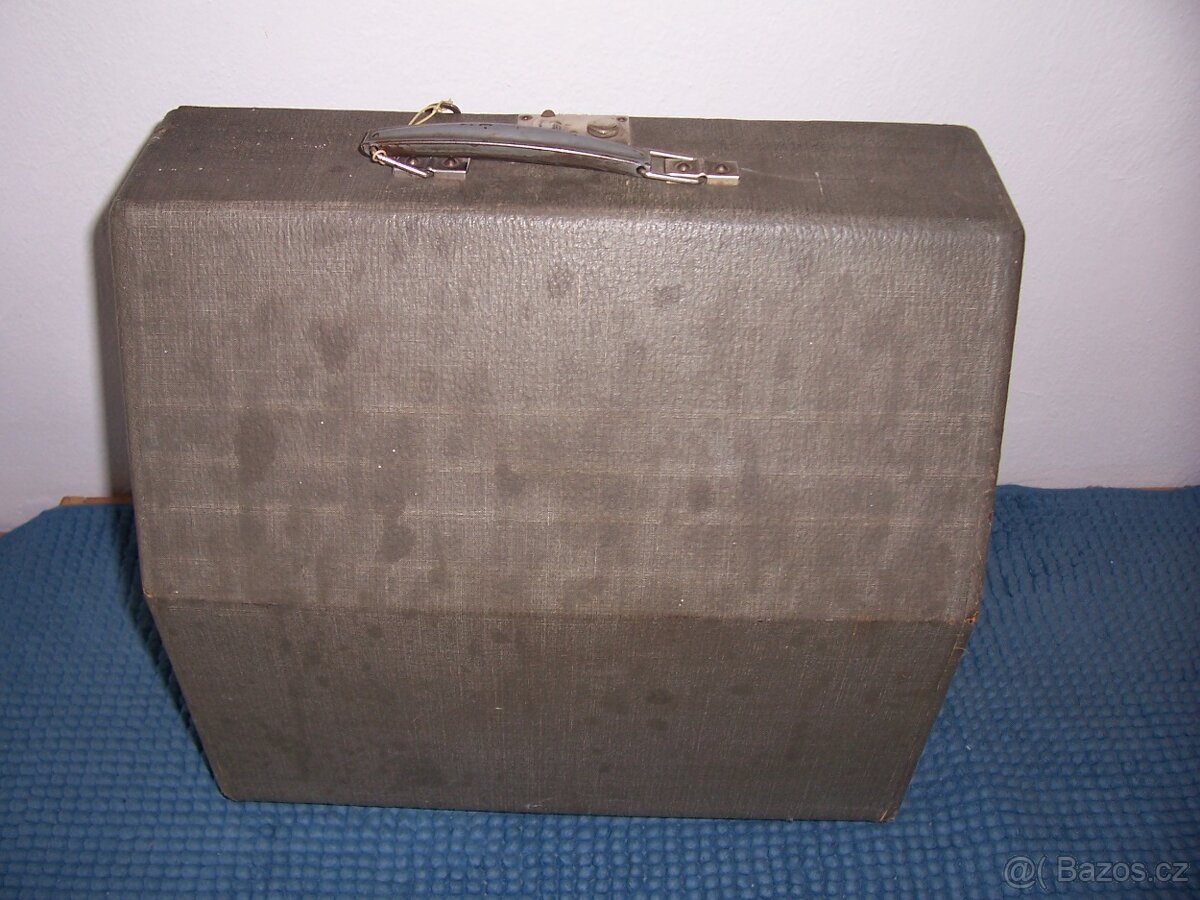 Starý kufříkový německý psací stroj Rheinmetal - 4