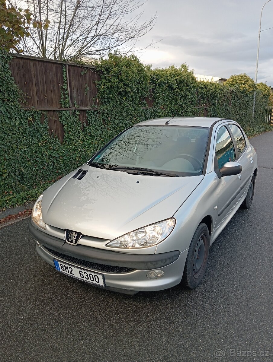 Peugeot 206 1.1 44 kW | 2005 | po velkém servisu | nová STK - 4