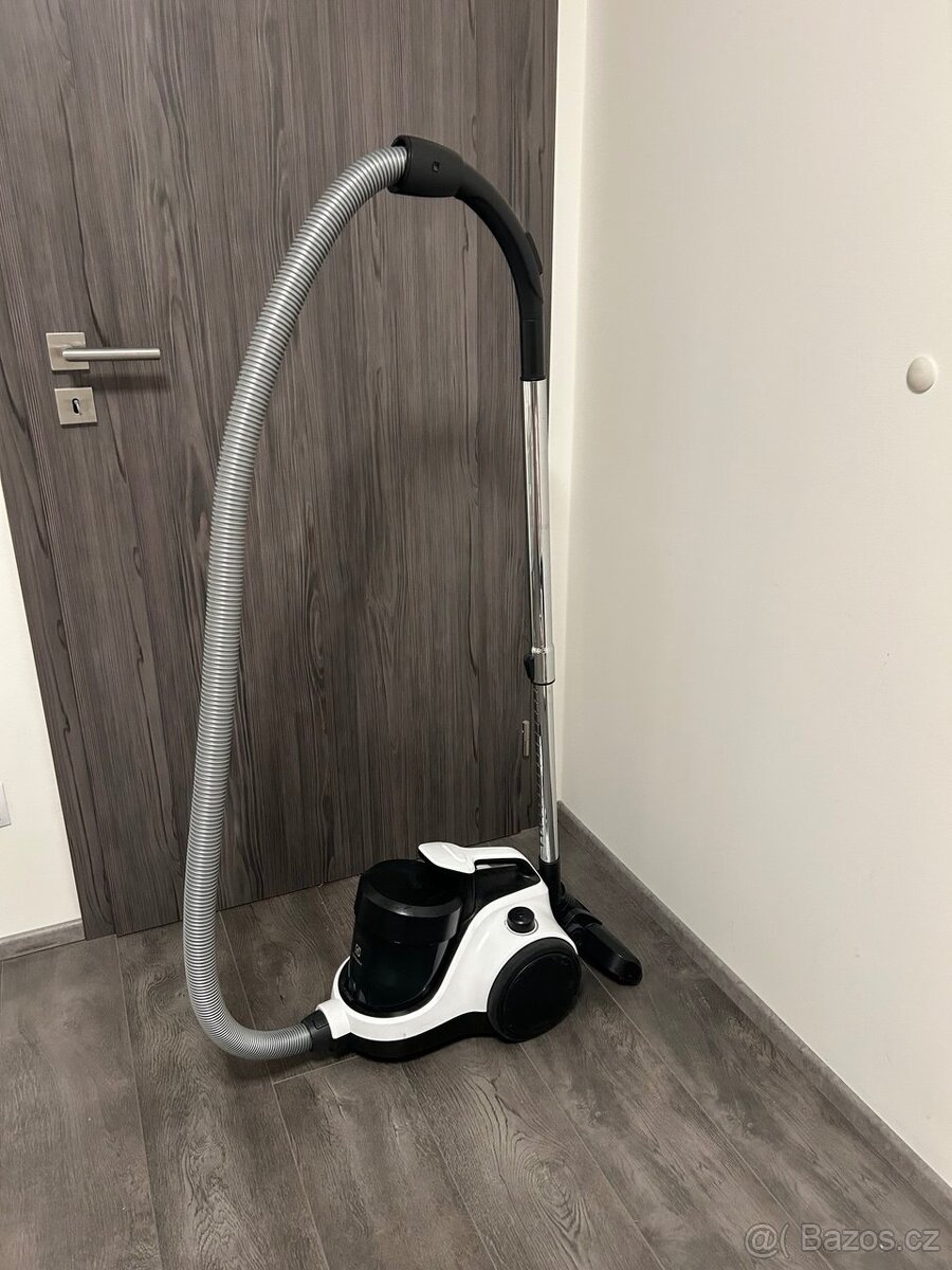 Vysavač Elektrolux - 4