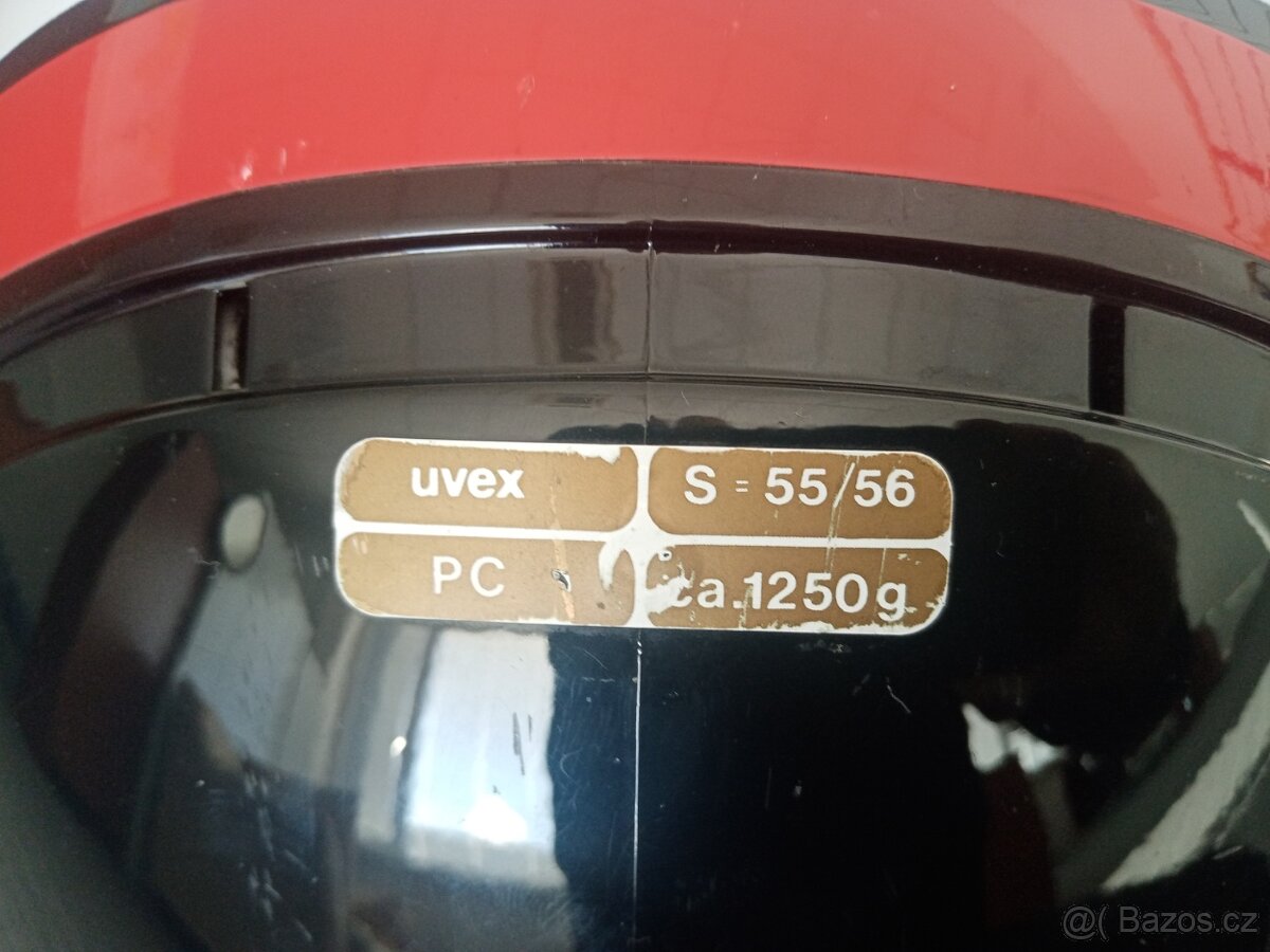 Přilby Uvex a Shark - 4