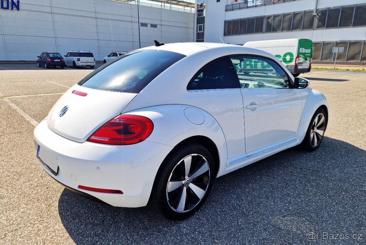 VW BEETLE 1.6TDI 2013 LED/XENON NAVIGACE AUT.PŘEVODOVKA DSG - 4