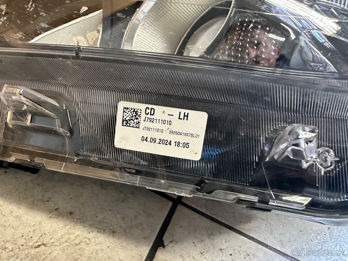 Kia Ceed SW 2018+ zadní nárazník, LP světlo - 4