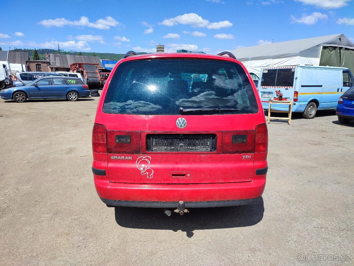 VW Sharan č. 1187 - 4