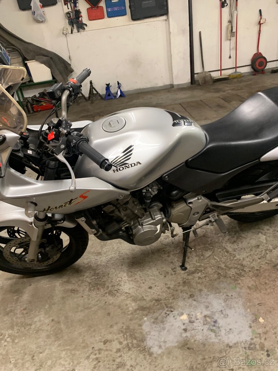 Honda hornet 600 s - 4