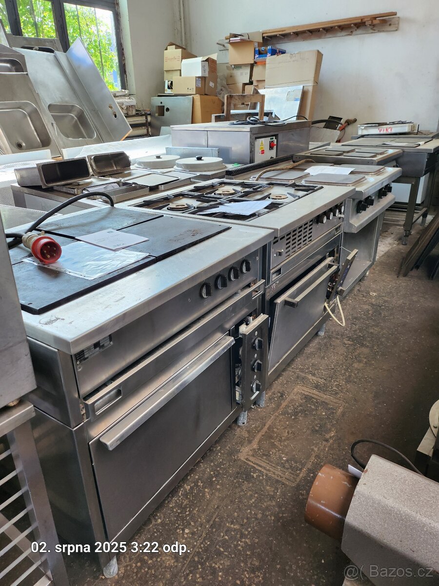 Zařízení profi kuchyně funkční - 4