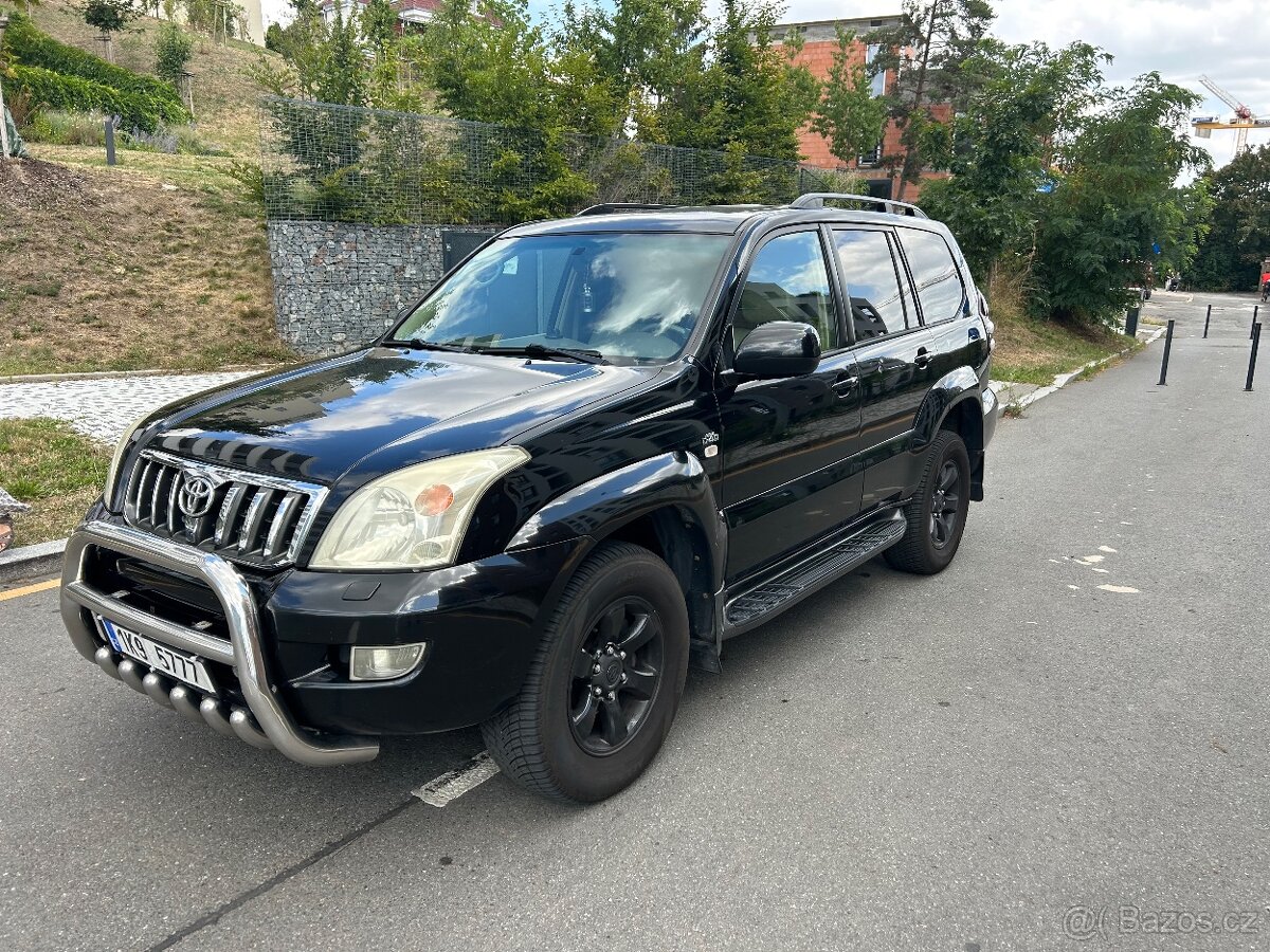Toyota Land Cruiser 120