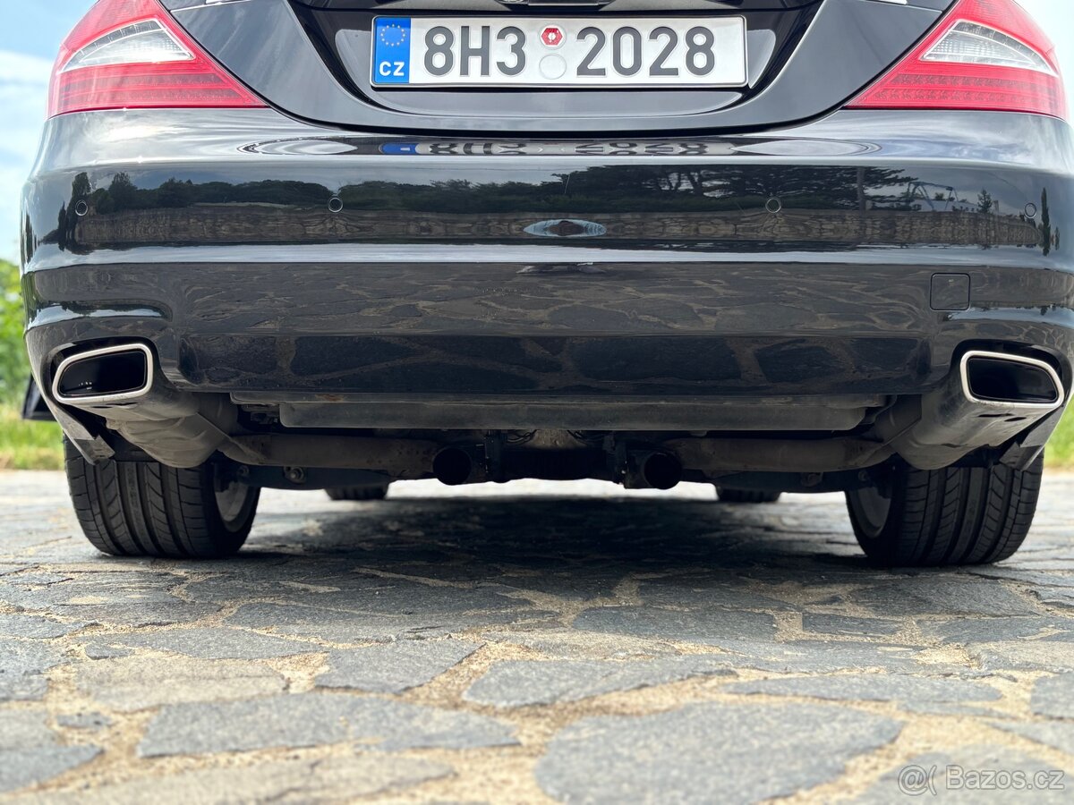 Mercedes Benz CLS500 - 4