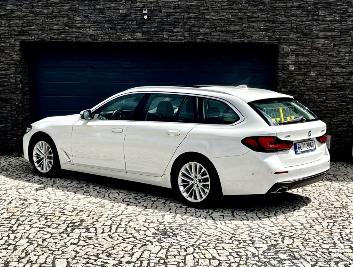 BMW 530i xDrive Luxury Laser, odpočet DPH - 4