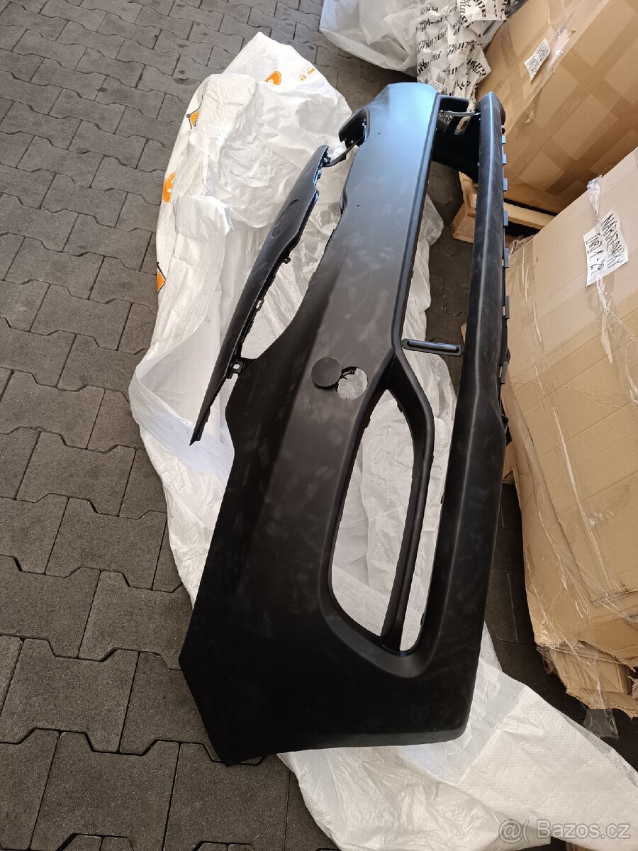 Přední nárazník na Kia Cerato sedan - 4