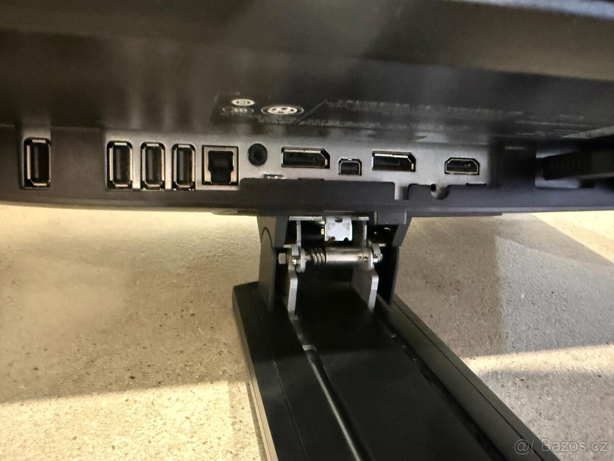 Grafický monitor - LCD 24" IPS DELL U2415b - 4