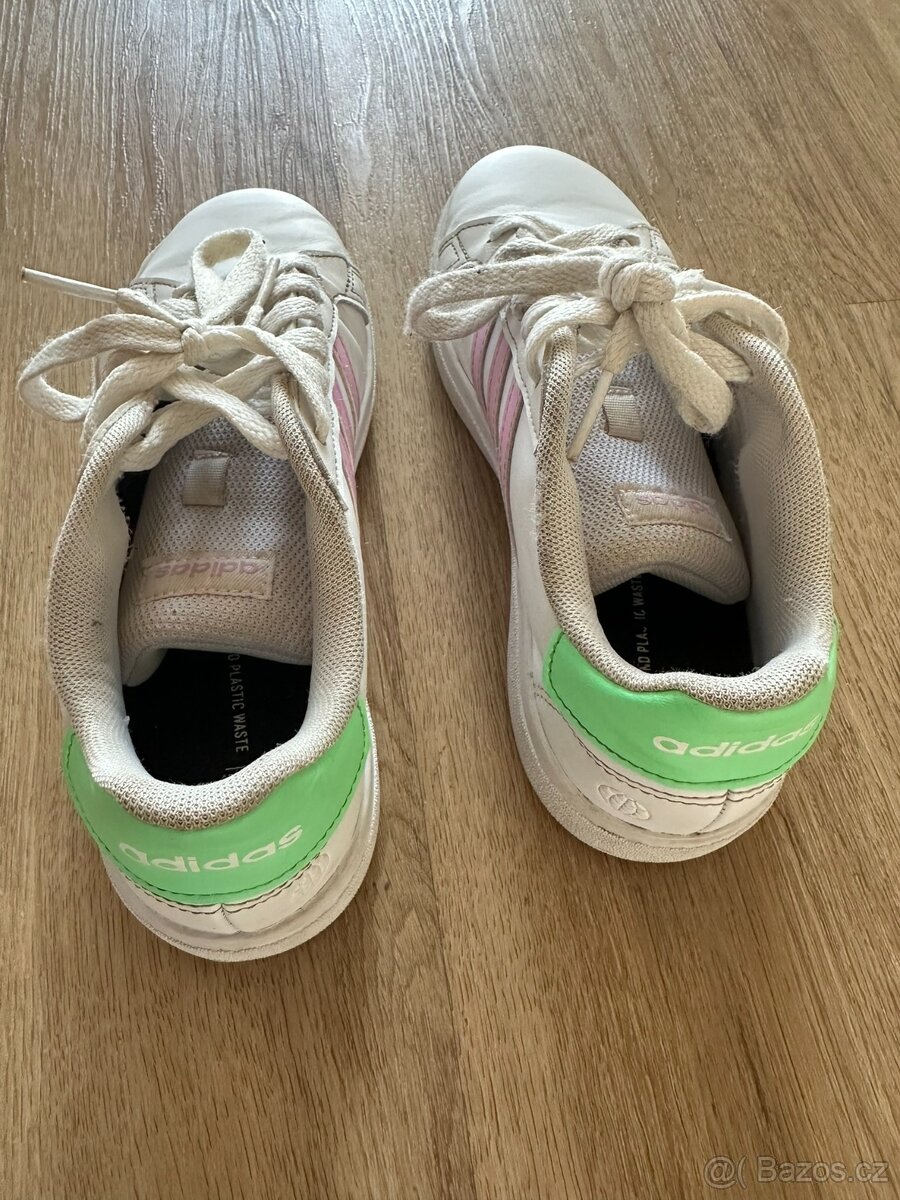 Kožené boty Adidas, vel. 35 - 4