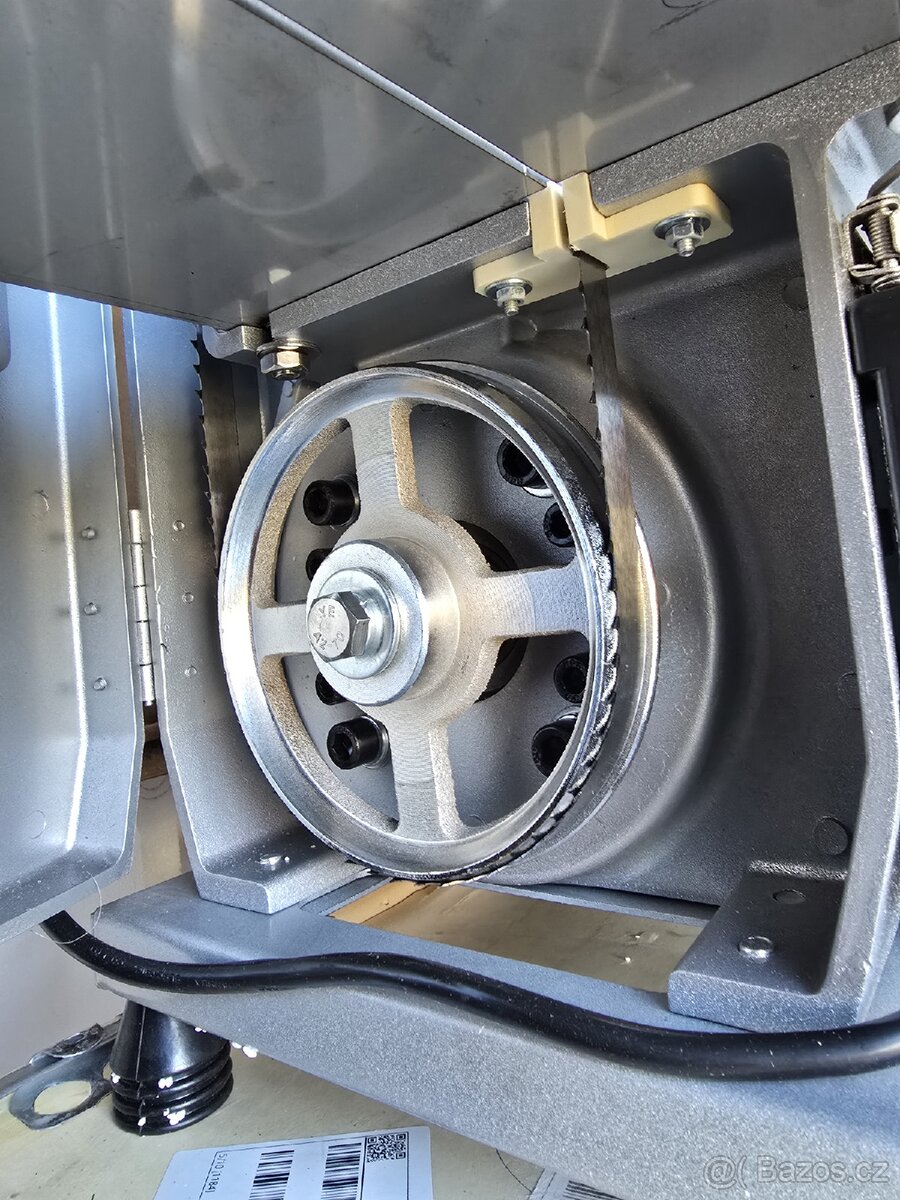 Pásová pila na kosti - 4