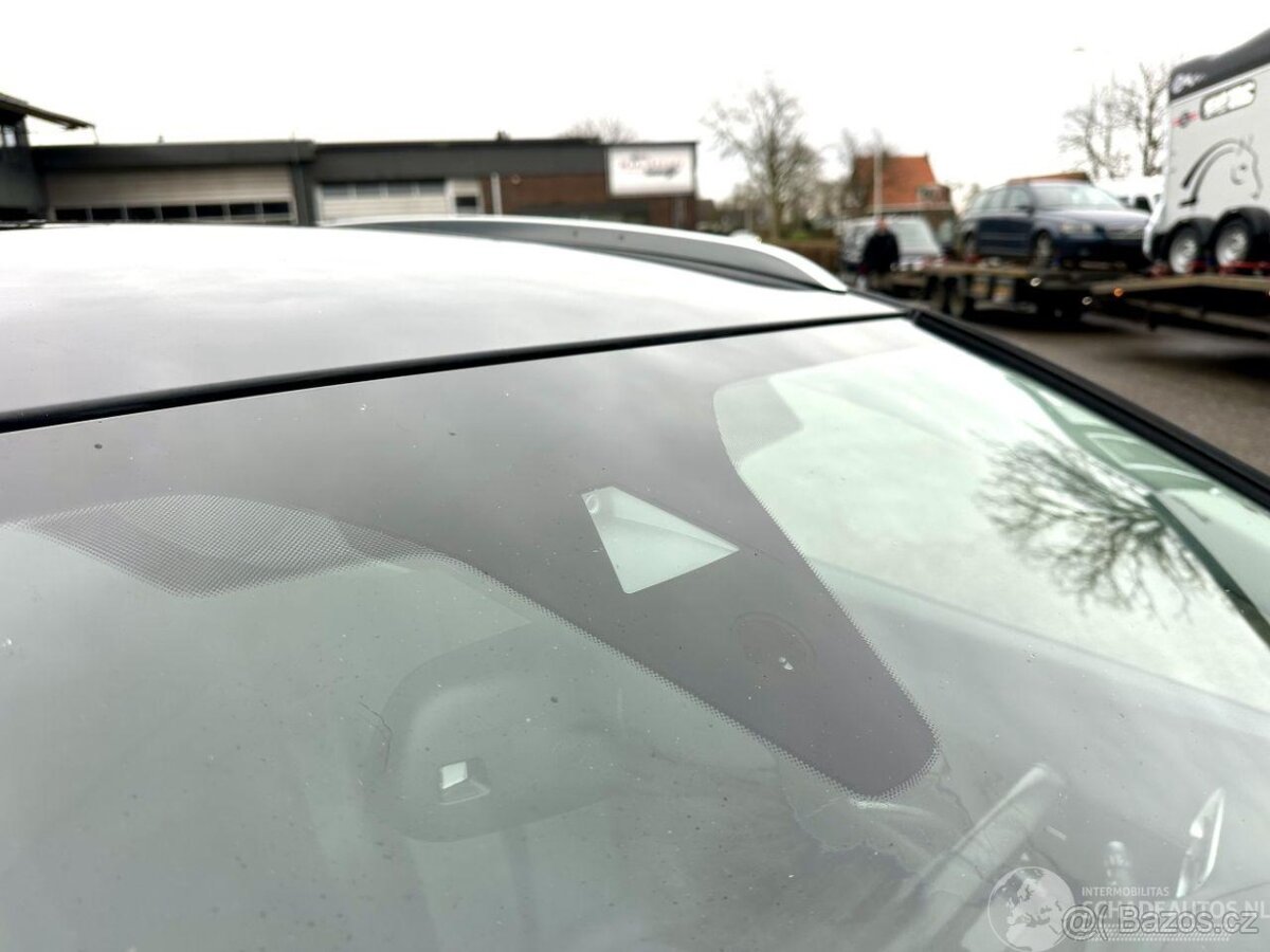 Peugeot 3008 2019 1.2 Turbo 131 - 4