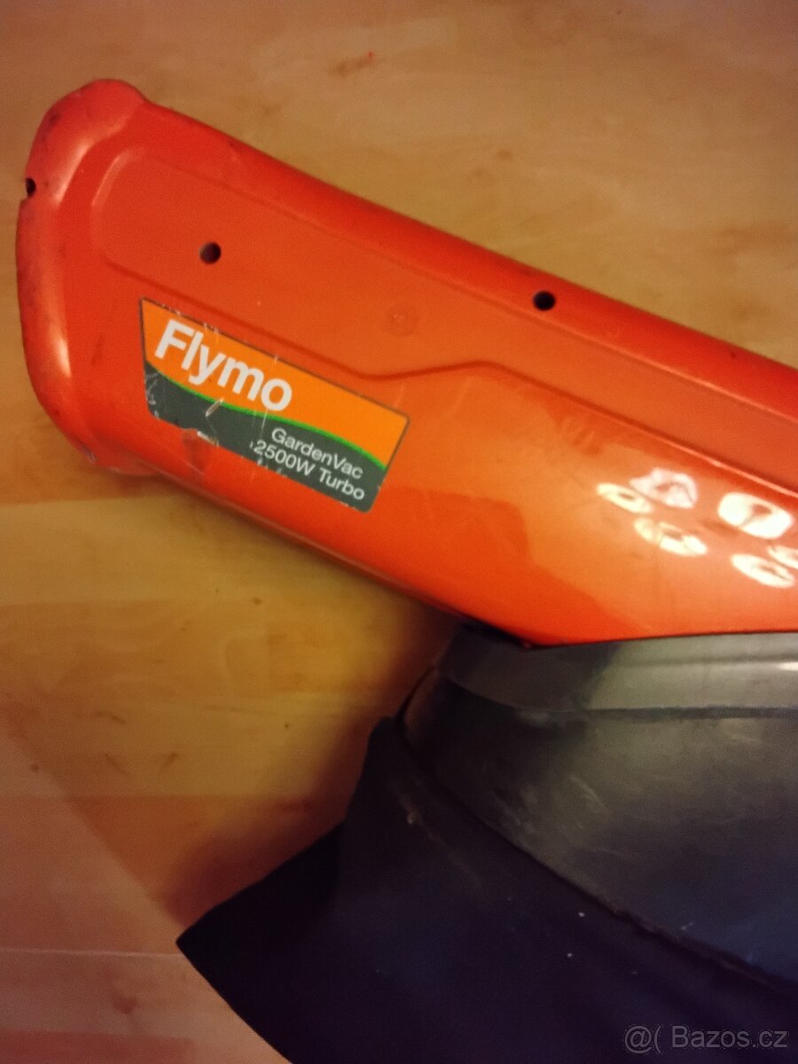 Vysavač/foukač/drtič listí Flymo . - 4