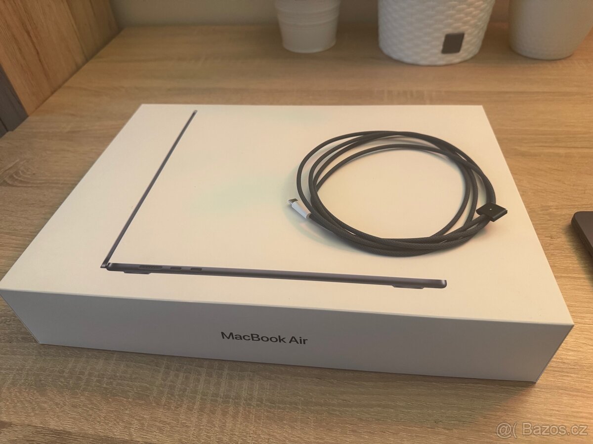 MacBook Air 15” M4 (2025) - 4