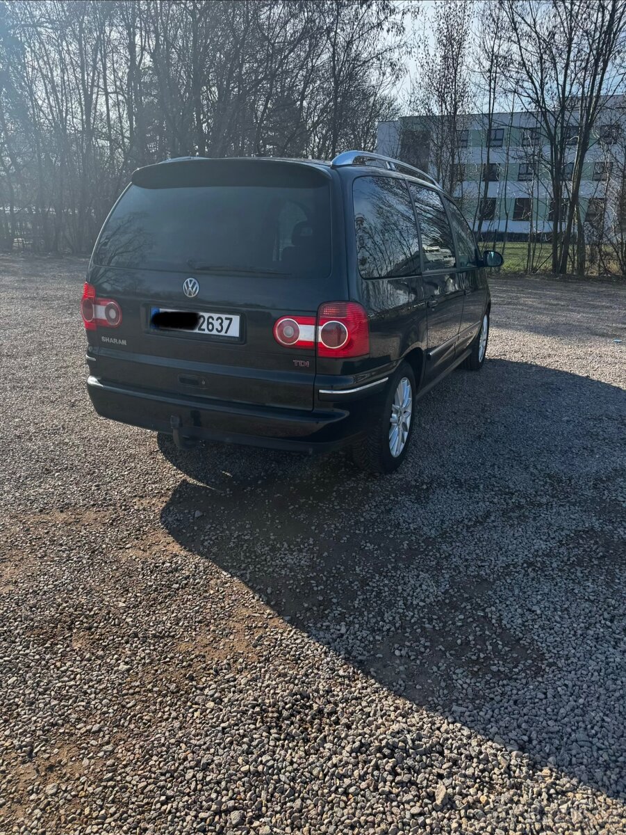 VW SHARAN 1.9tdi SPACIAL 110kw - 4