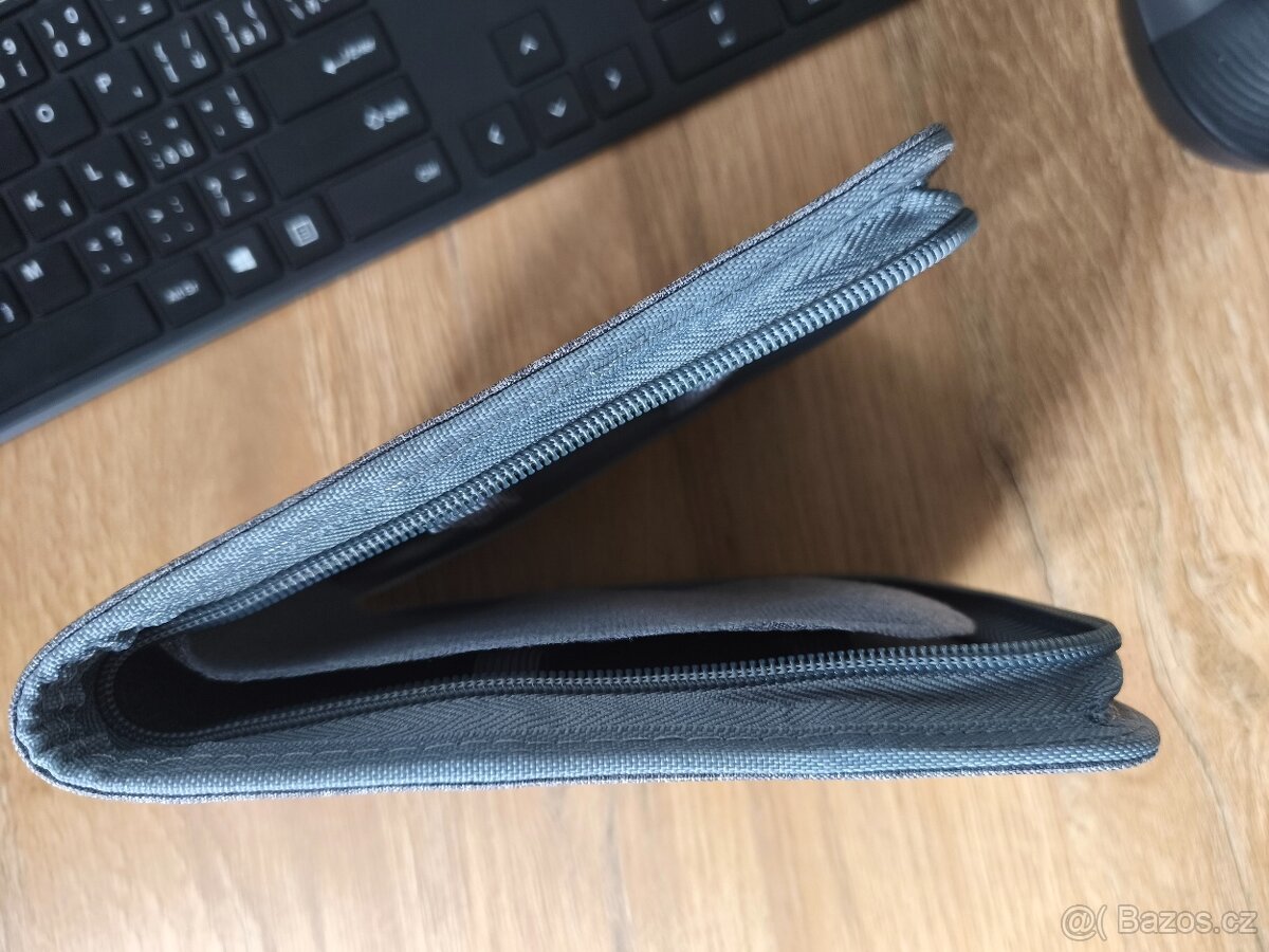 Pouzdro na pera - 4