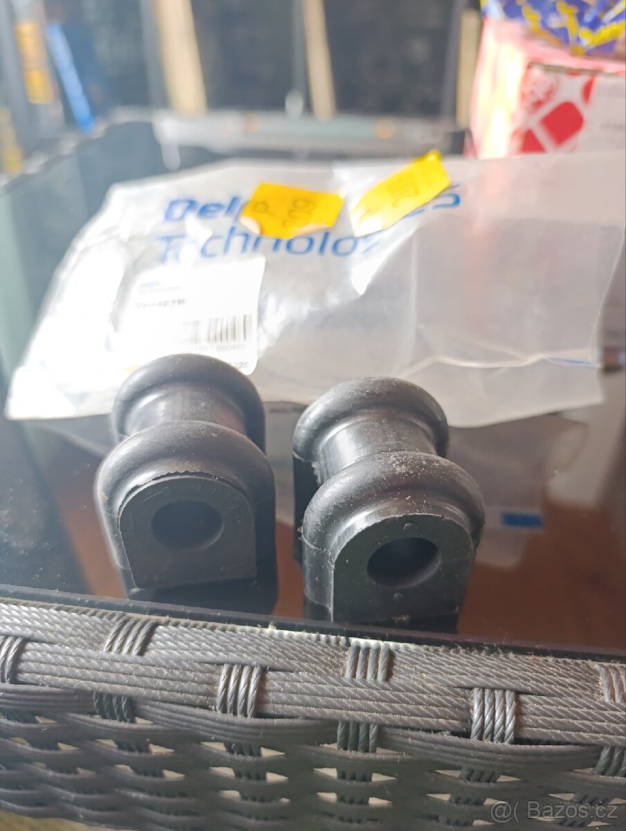 Zadní tyčka stabilizátoru Kia Carnival 3 - 4