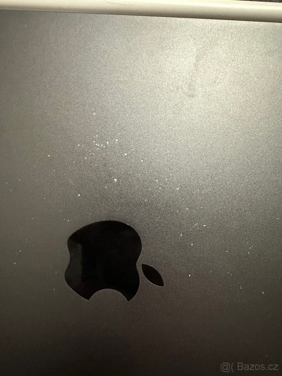 Apple iPad Air 4. generace 64 GB + příslušenství - 4