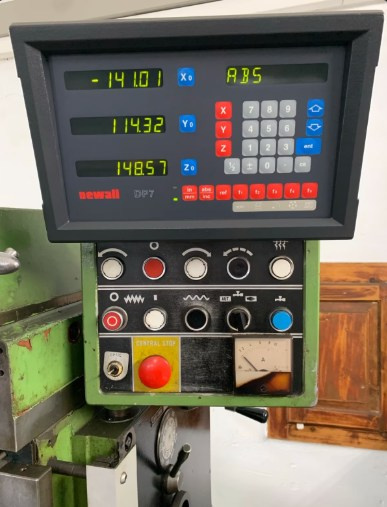 Frézky - nástrojářské FN 40 - 4