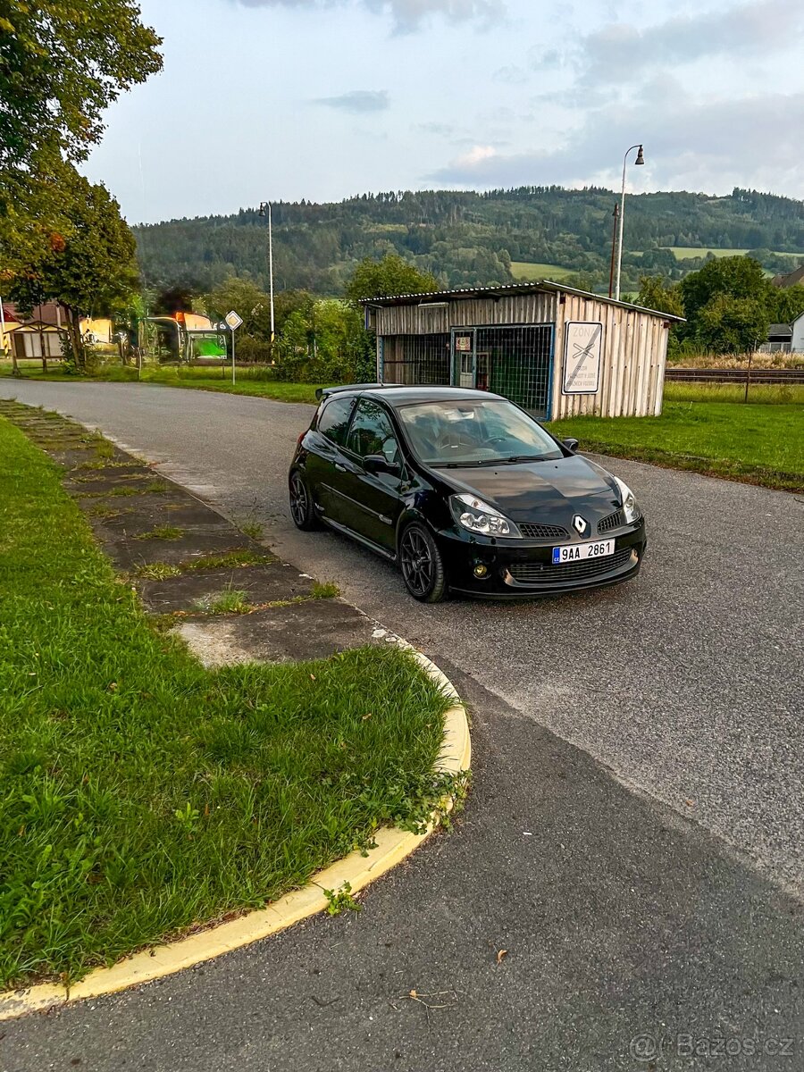Renault Clio 3 RS - 4