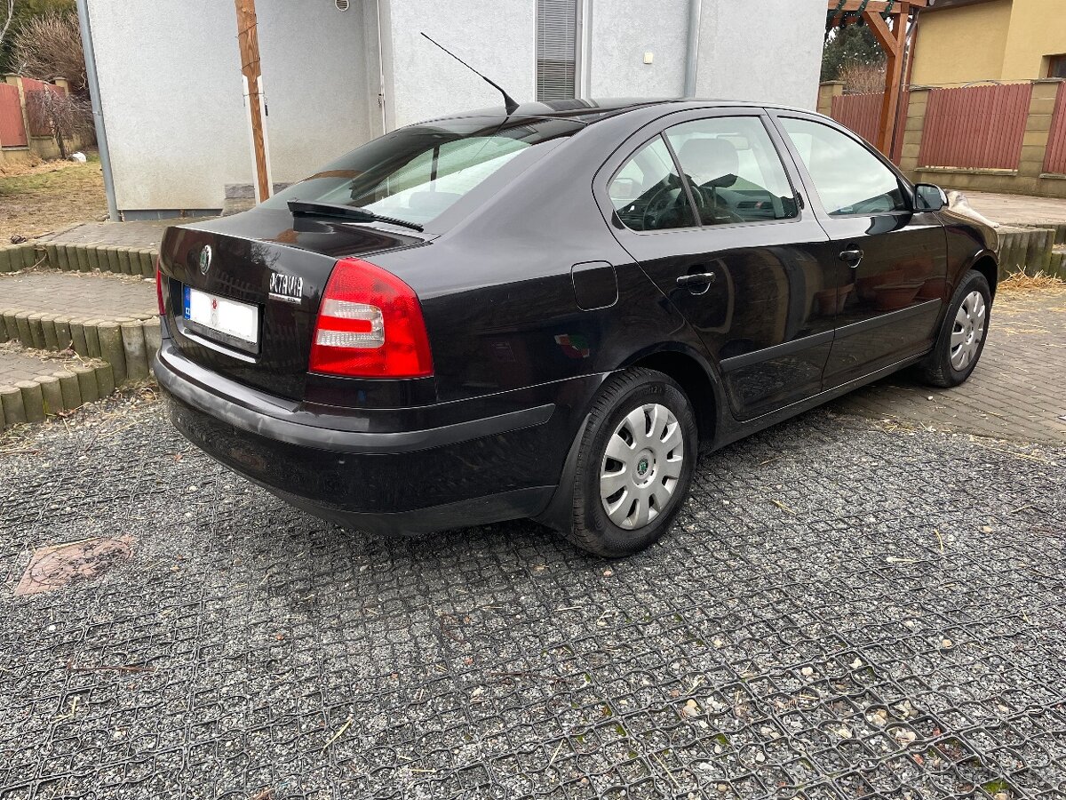Škoda Octavia 1.9 TDI, ELEGANCE, DSG, nová STK - 4