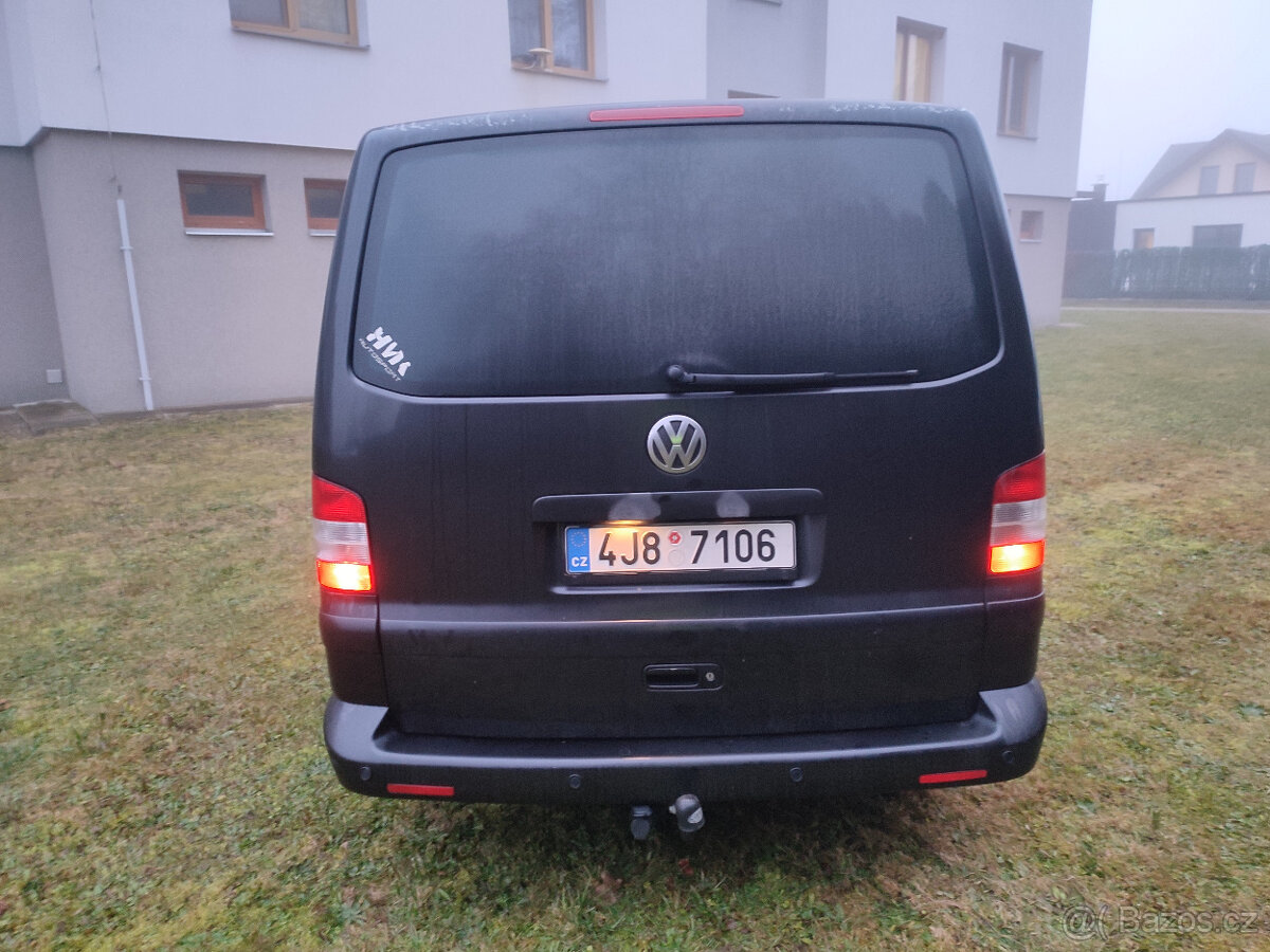 VW Multivan T5 2.5 128kw Highline - 4