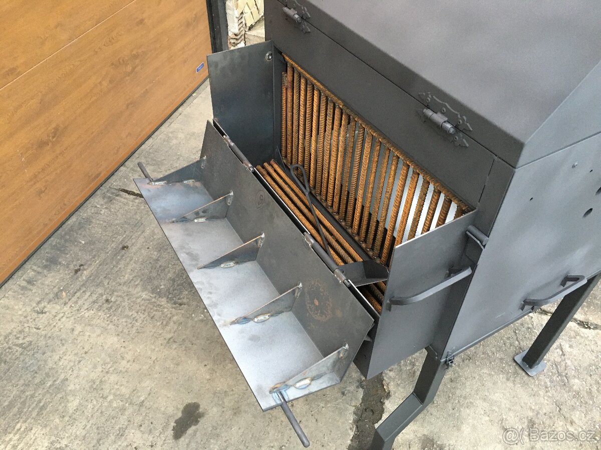 Gril na kýtu, krůtu nebo kuřata - 4