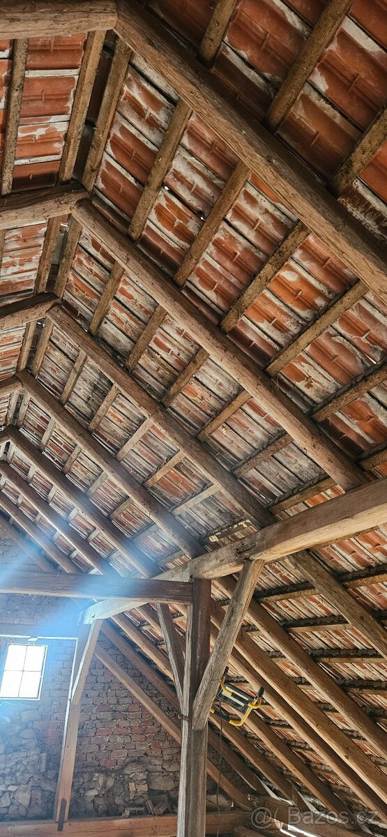 Prodám pálenou střešní tašku - 4