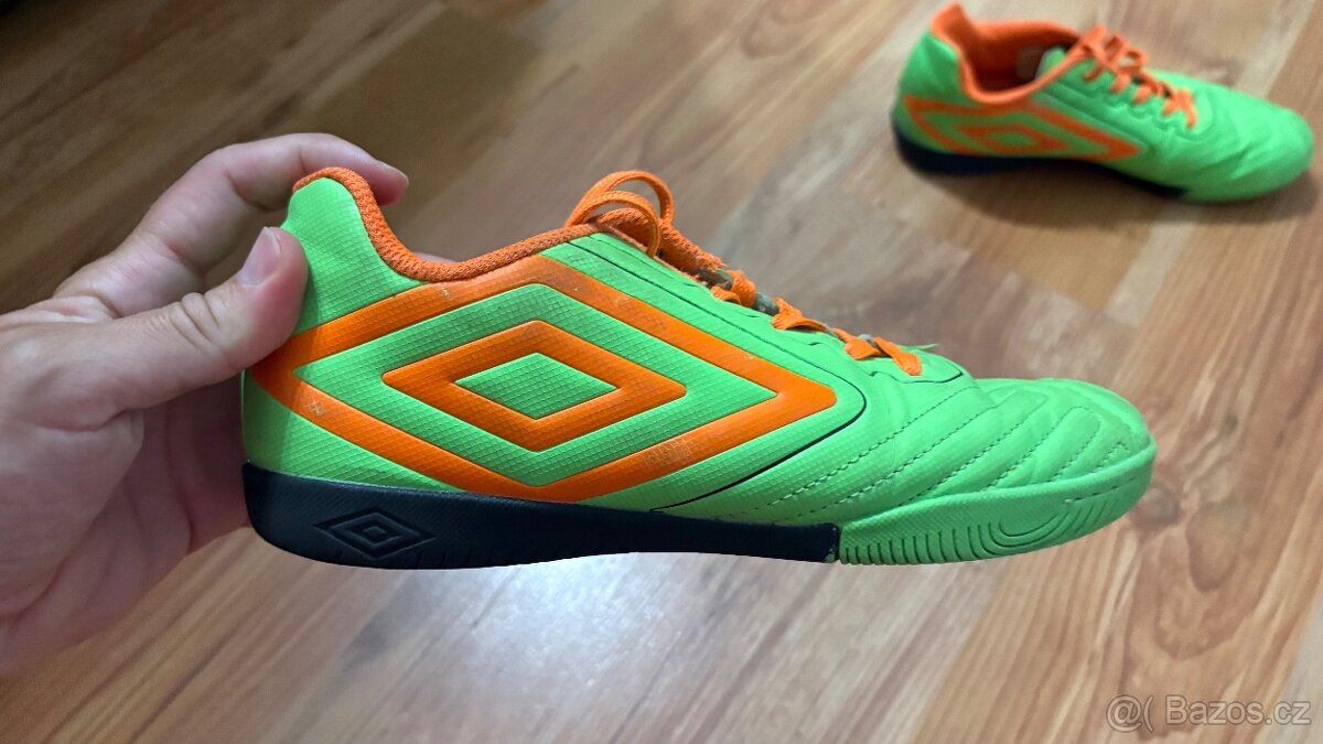 Sálové boty vel. 36 UMBRO - 4