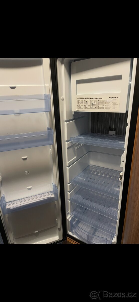 Prodám EuraMobil IntegraLine 720 EB - 4