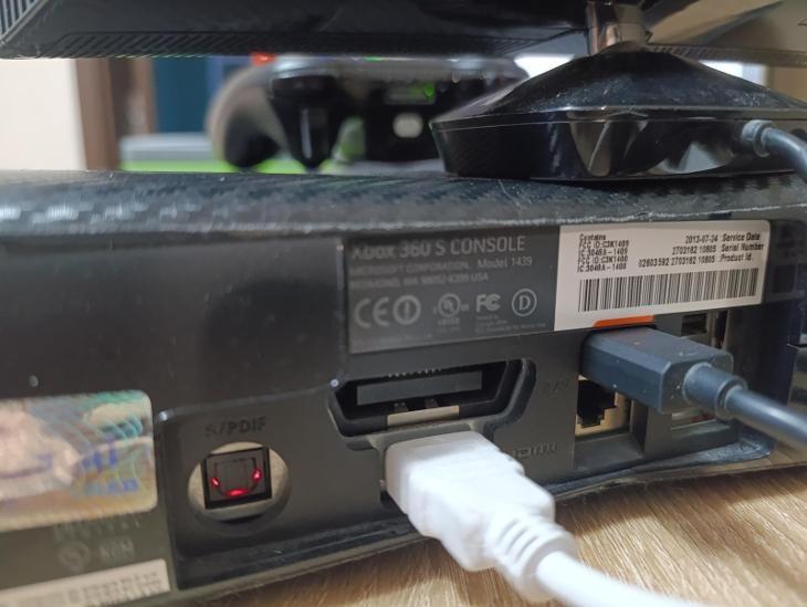 Xbox 360S 250Gb + 8her a Kinect - 4