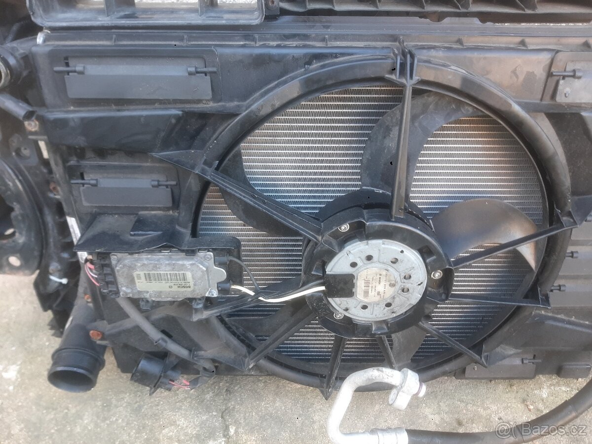 Chladičová stěna - Volkswagen golf 6, combi - 4