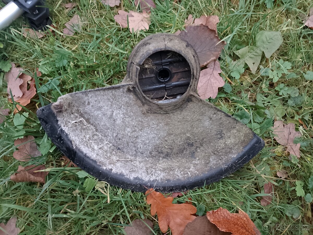 Sekačka strunová AL-KO TE 1000 TA na náhradní díly - 4