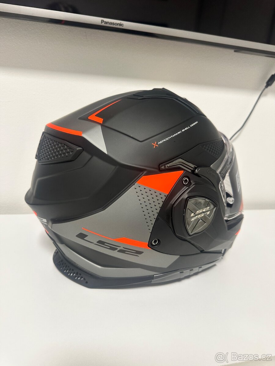 Helma LS2 - úplně nová/nepoužita velikost S - 4